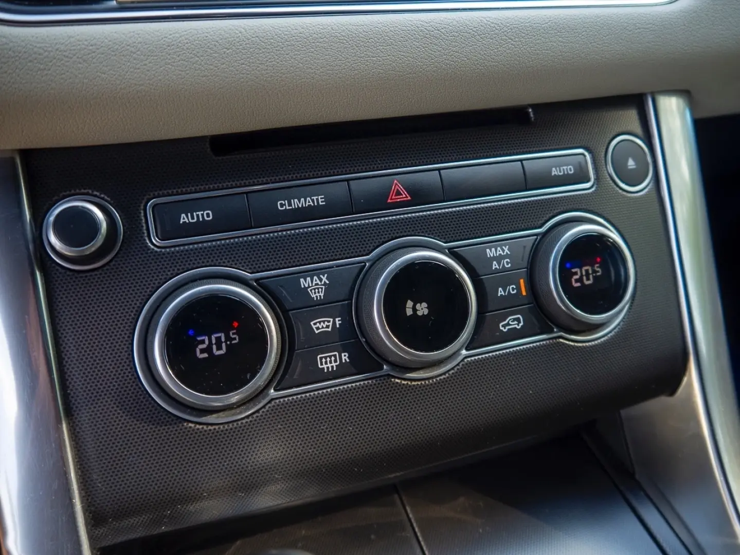 RangeRover Sport HSE Memorie Încălzire Terrain