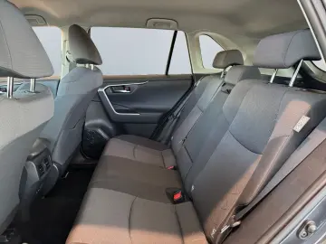 RAV 4 2.5 4x2 Hybrid Team D  AHK el Heck ACC CAM