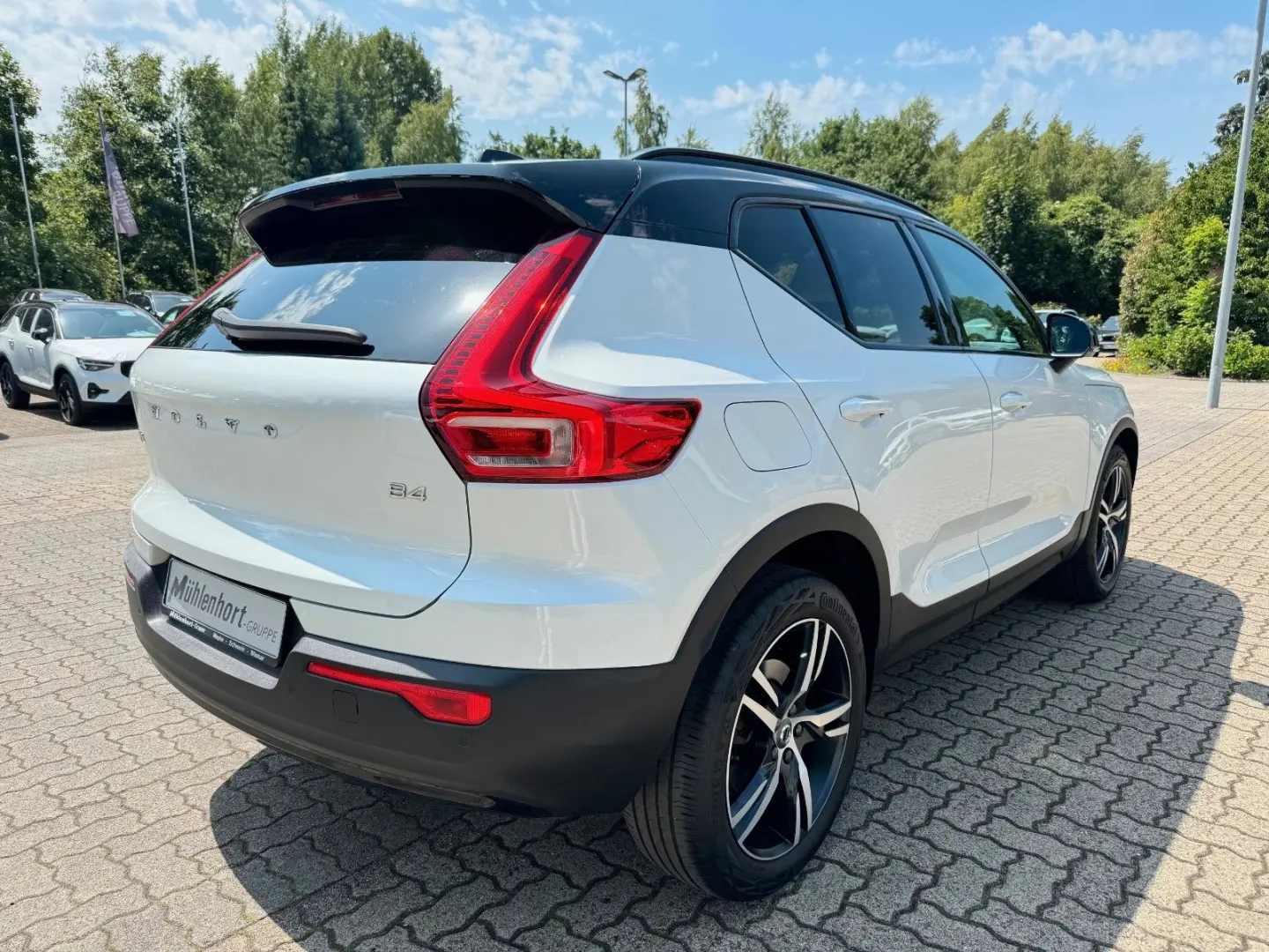 XC40 B4 Geartr. R-DESIGN - Pano - H K - Voll-LED
