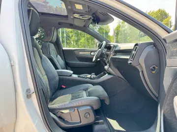 XC40 B4 Geartr. R-DESIGN - Pano - H K - Voll-LED