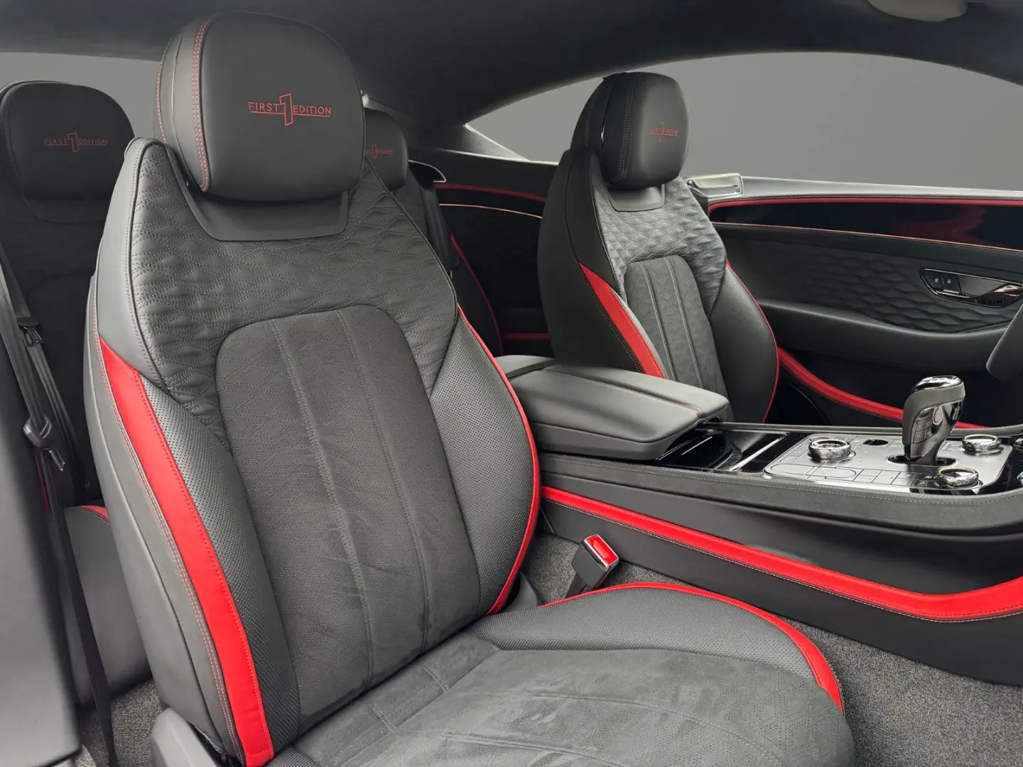 Continental GT SPEED V8 HYBRID First Edition