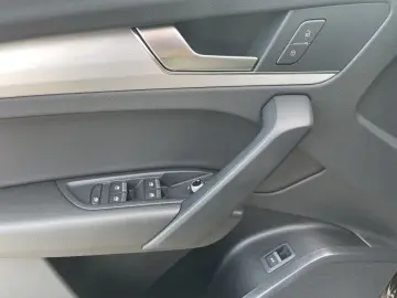 Q5 40 TDI quattro S line PANO MAT LED ACC