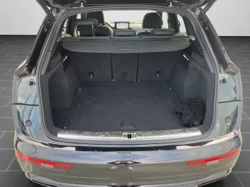 Q5 40 TDI quattro S line PANO MAT LED ACC