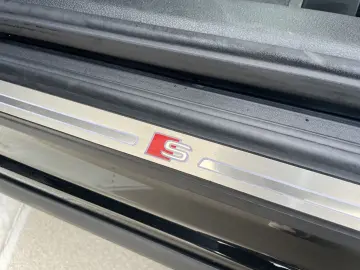 Q5 40 TDI quattro S line PANO MAT LED ACC