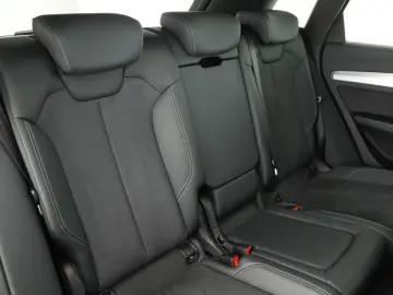 Q5 40 TDI Q S tronic S line LED Standhzg. Navi A