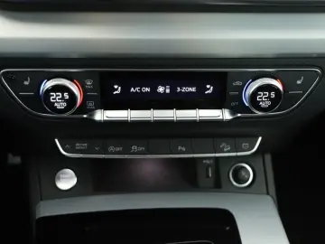 Q5 40 TDI Q S tronic S line LED Standhzg. Navi A