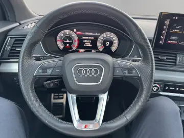 Q5 2.0 TDI Sportback S Line Matrix Pano AHK 40 T