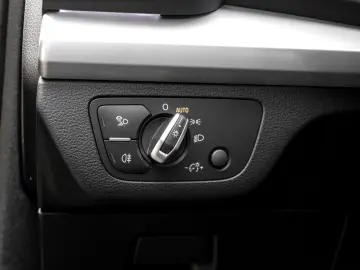 Q5 50 quattro S LINE BLACKPAK PANO CAM ACC LM19