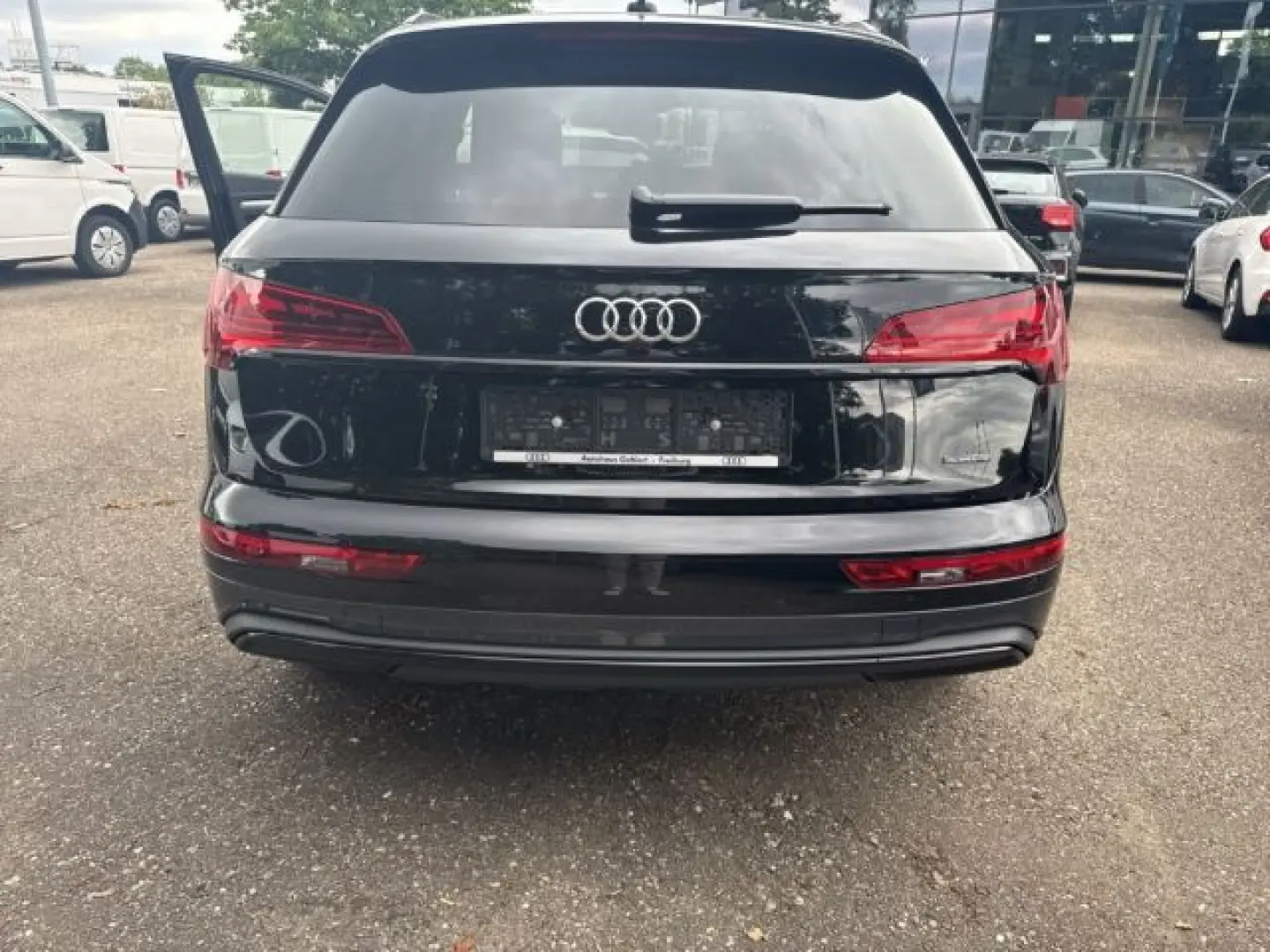 Q5 40 TDI quattro advanced AHK-klappbar El. Pano
