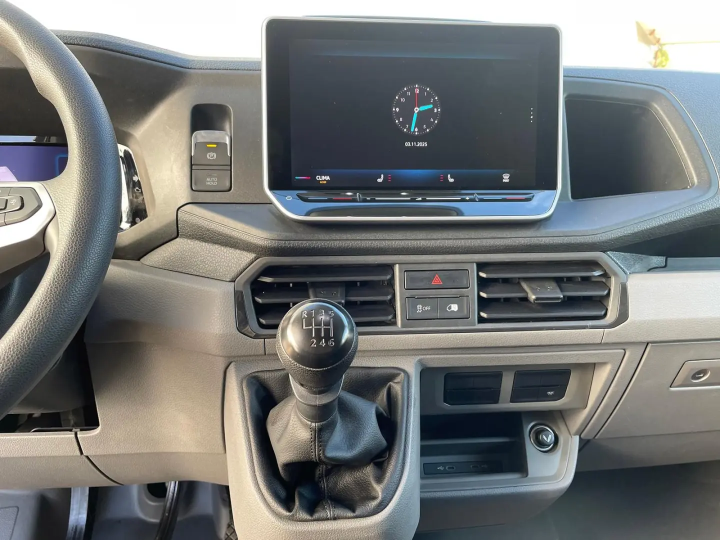 Crafter Kasten 35 L4H3 NAV SITZHZ AHK DAB KAMERA