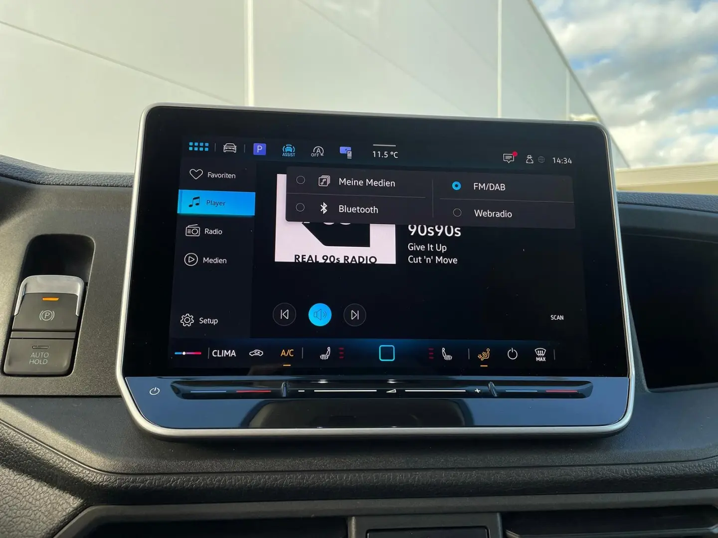 Crafter Kasten 35 L4H3 NAV SITZHZ AHK DAB KAMERA