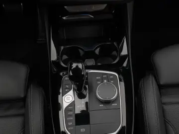 X3 xD30e M Sport Kamera DAB DrivAssis LED 20Zoll