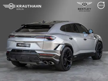 Urus Performante Full Carbon PPF Akrapovic 23