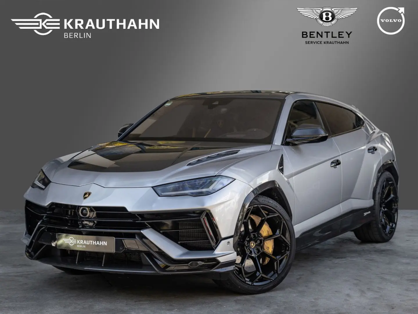 Urus Performante Full Carbon PPF Akrapovic 23