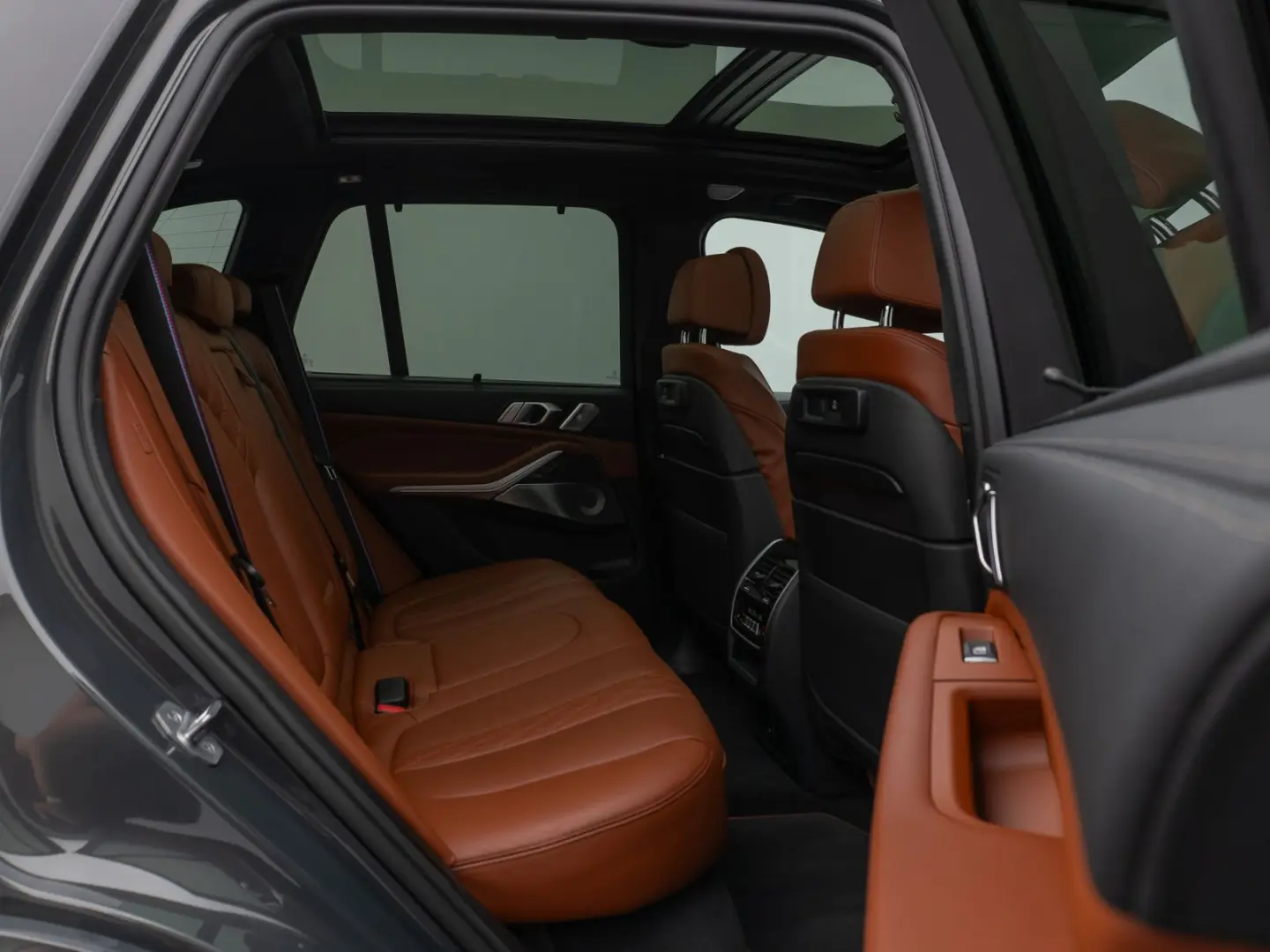 X5 xD40d M Sport 360 Panorama Laser HUD B&W AHK