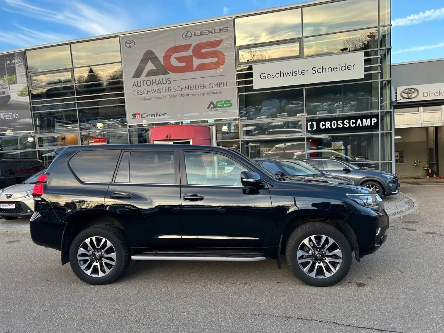 Land Cruiser 2.8 D-4D EXECUTIVE GELÄNDE beige