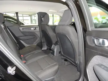 XC40 Recharge T4 Essential Klima Navi