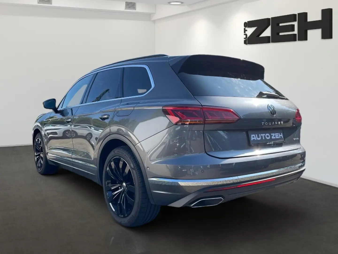 Touareg Elegance Elegance eHyb. Pano HuD Leder A