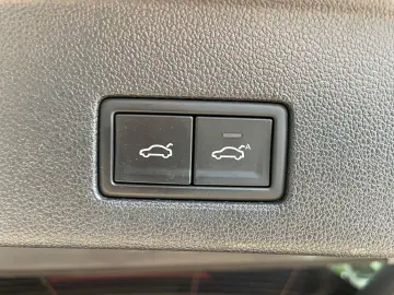 Touareg Elegance Elegance eHyb. Pano HuD Leder A