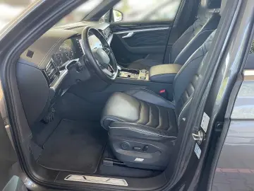 Touareg Elegance Elegance eHyb. Pano HuD Leder A