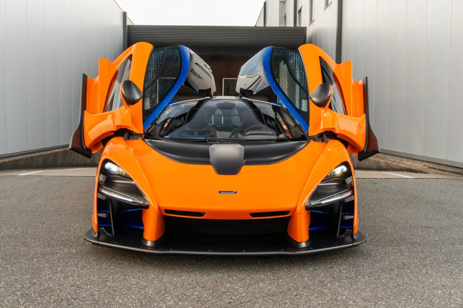 Senna - Ventura Orange - Full PFF - 1 of 500