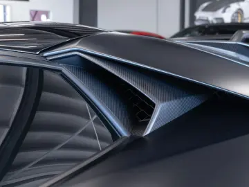 Aventador SVJ Roadster