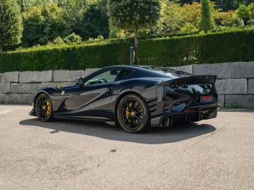 812 6.5 V12 Competizione DCT