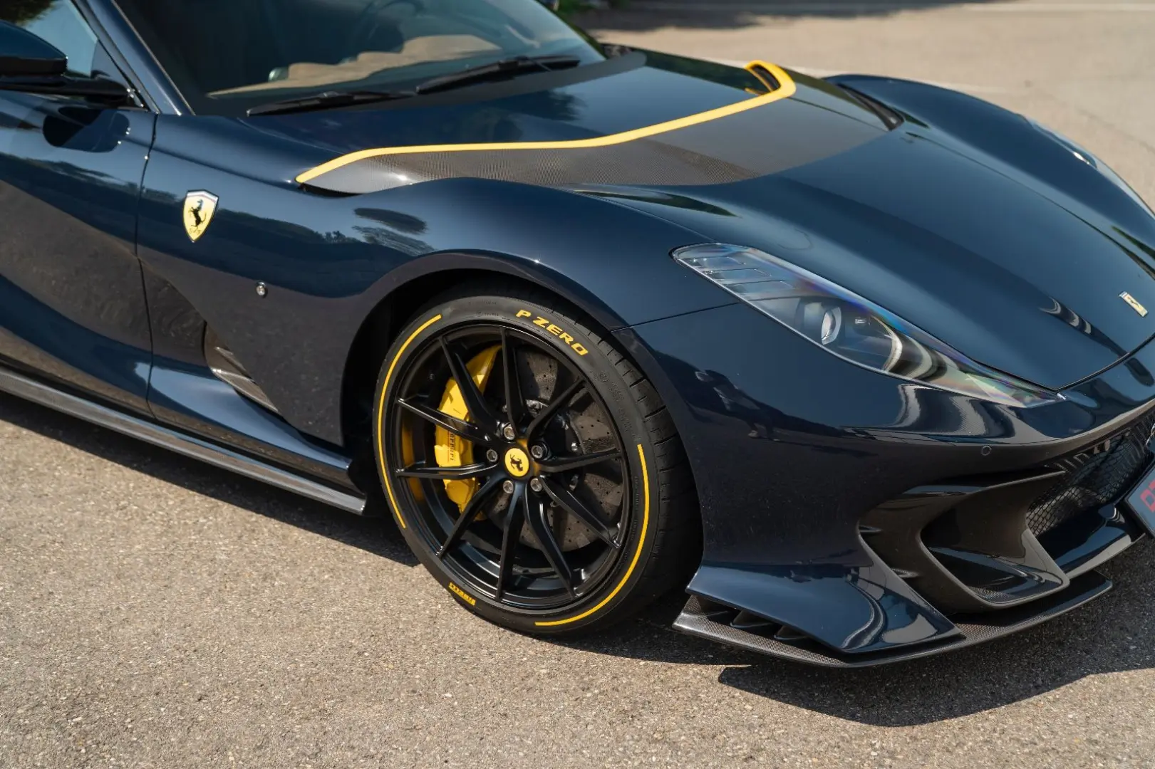 812 6.5 V12 Competizione DCT