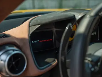 812 6.5 V12 Competizione DCT