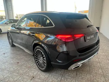 GLC 300 d 4M AMG Line Pano-Dach Distronic Kamera
