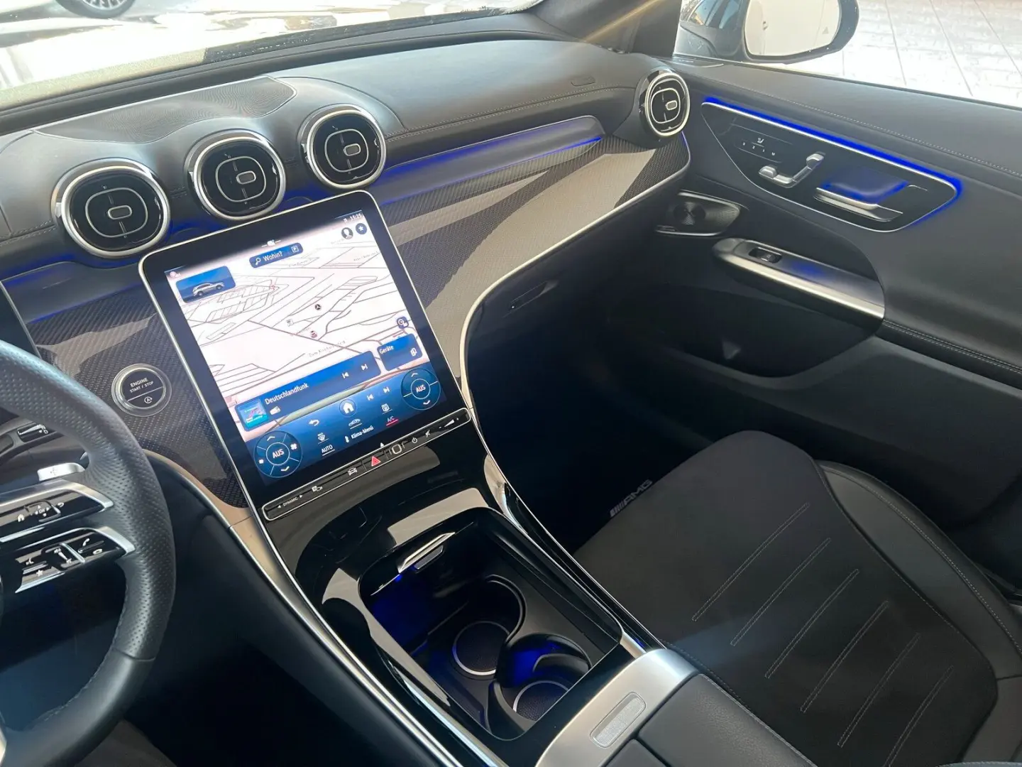 GLC 300 d 4M AMG Line Pano-Dach Distronic Kamera