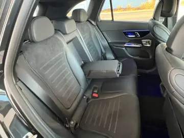 GLC 300 d 4M AMG Line Pano-Dach Distronic Kamera