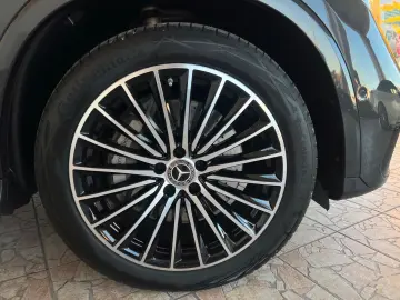 GLC 300 d 4M AMG Line Pano-Dach Distronic Kamera