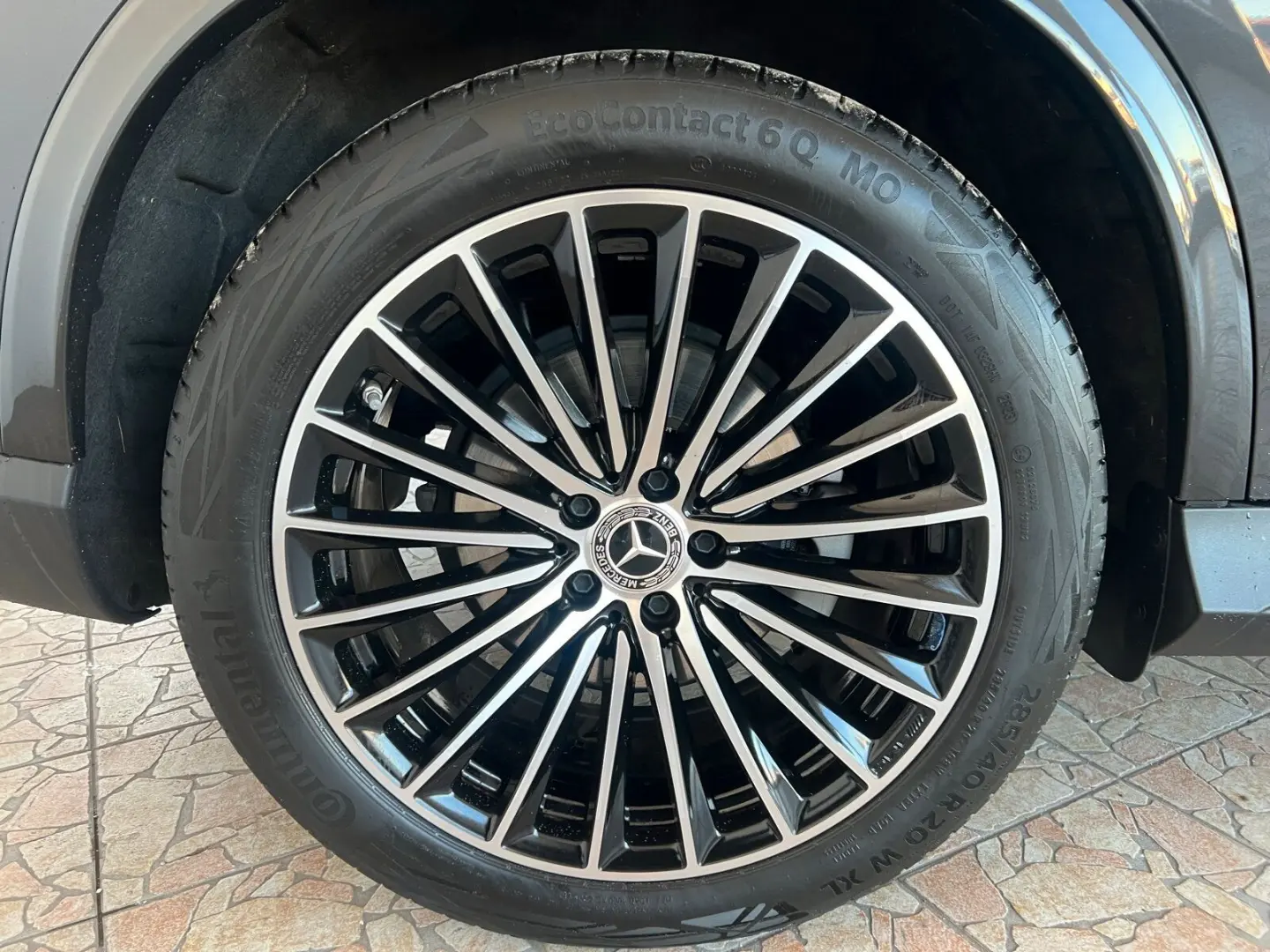 GLC 300 d 4M AMG Line Pano-Dach Distronic Kamera