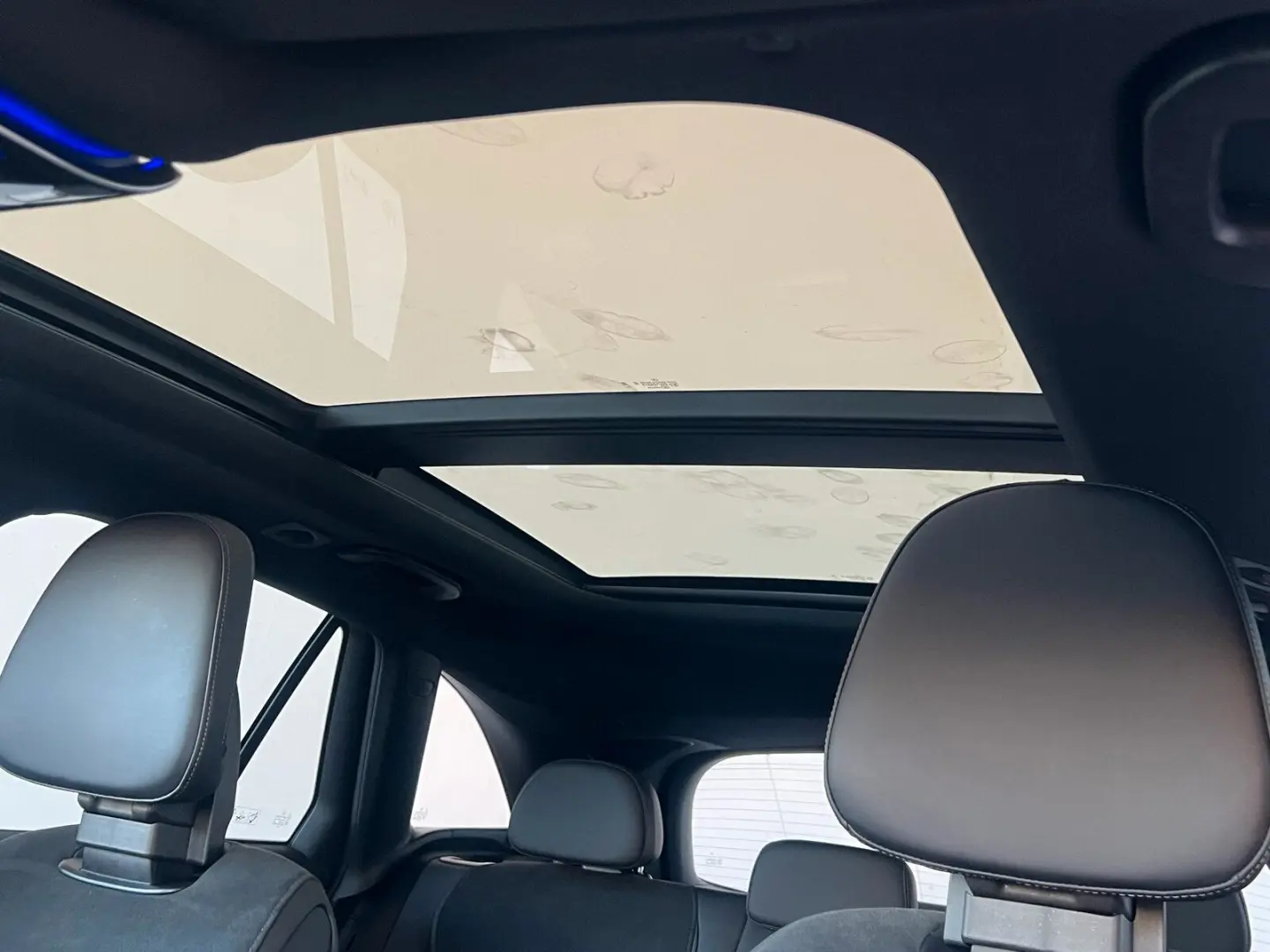 GLC 300 d 4M AMG Line Pano-Dach Distronic Kamera