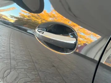 GLC 300 d 4M AMG Line Pano-Dach Distronic Kamera