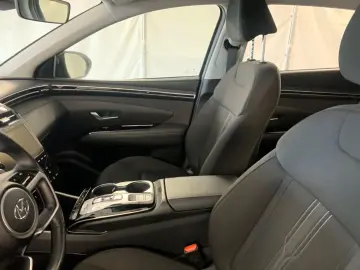 Tucson Hybrid 4WD NAVI LED 19  KAMERA DAB