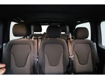 V 220 d AMG 7Sitze AHK ILS Navi RfKam 19Zoll