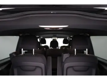 V 220 d AMG 7Sitze AHK ILS Navi RfKam 19Zoll