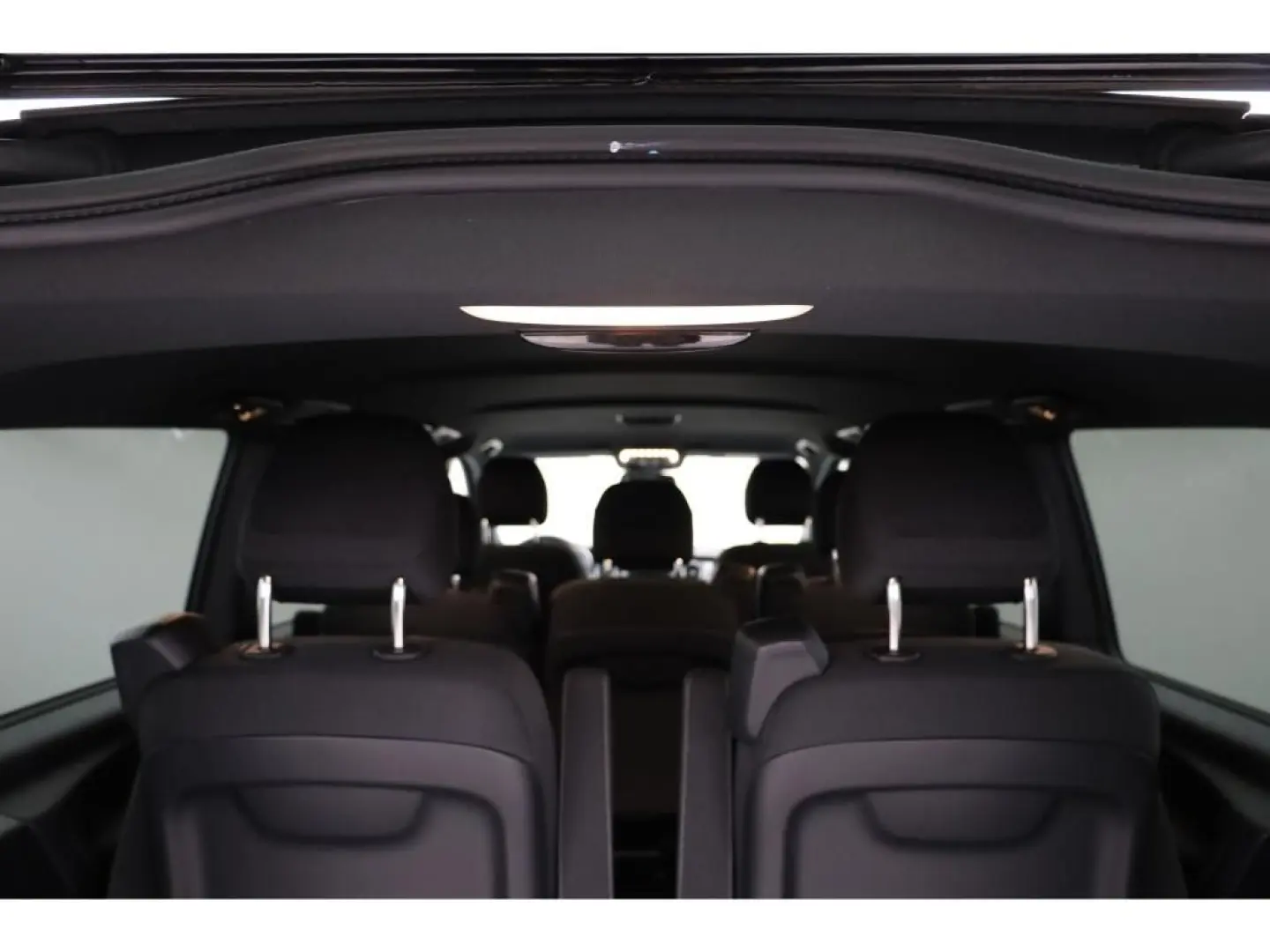 V 220 d AMG 7Sitze AHK ILS Navi RfKam 19Zoll