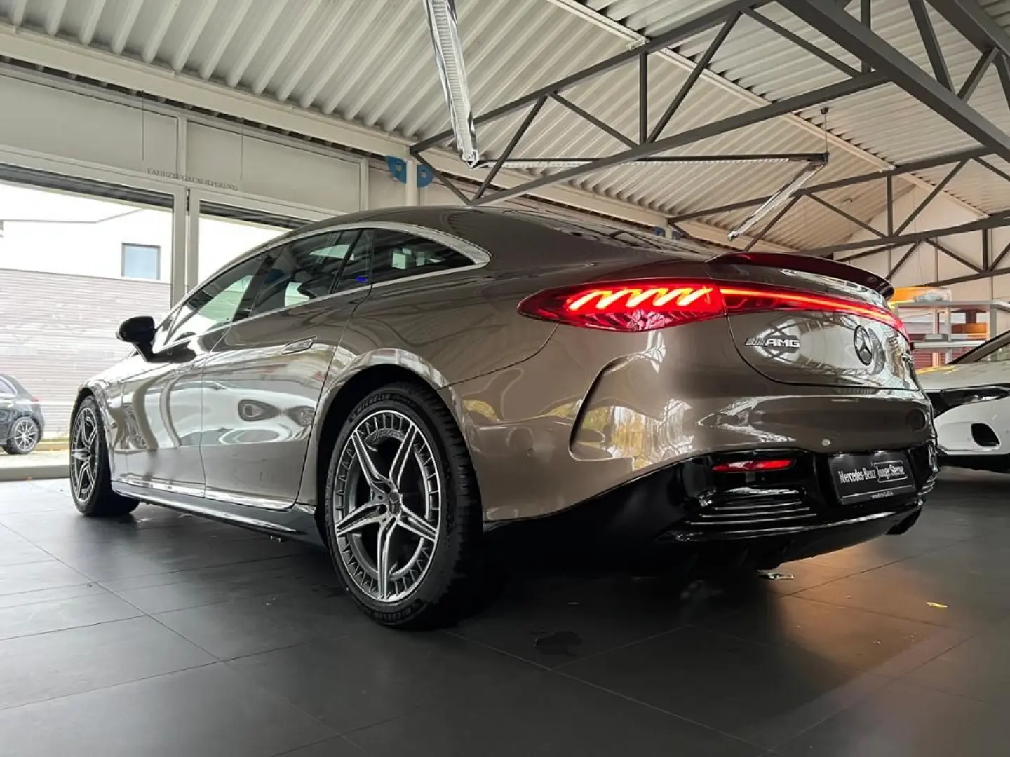 EQS 53 4M  AMG TV Hyperscreen AugmeHD RemoPark