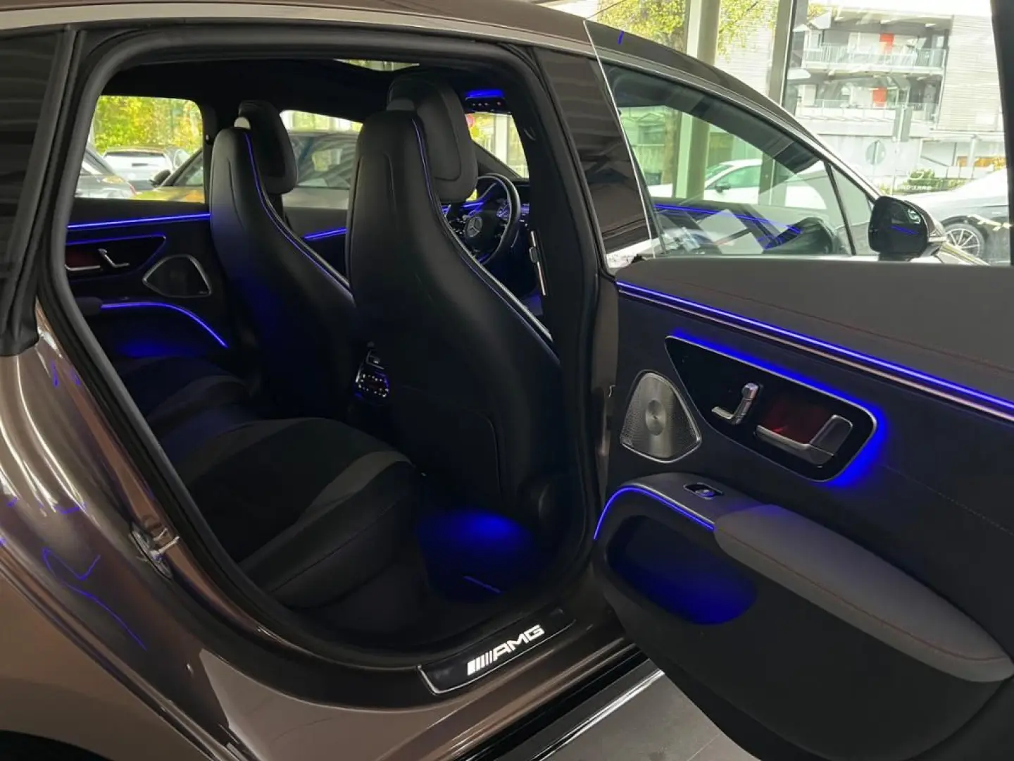 EQS 53 4M  AMG TV Hyperscreen AugmeHD RemoPark