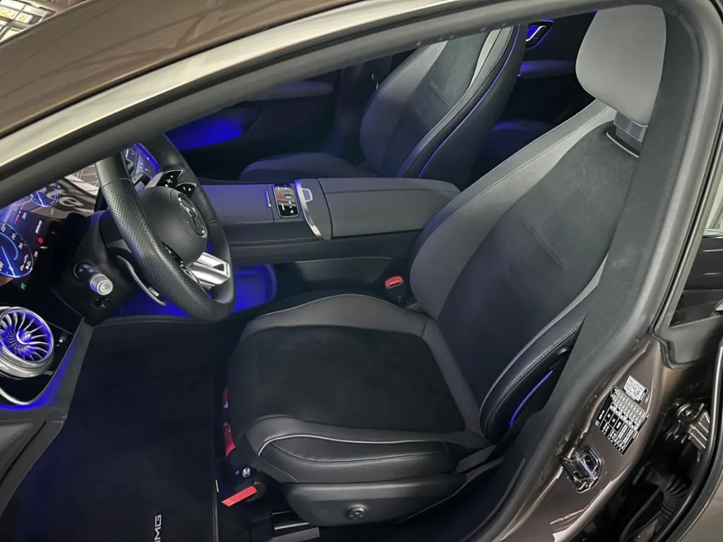 EQS 53 4M  AMG TV Hyperscreen AugmeHD RemoPark