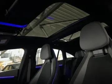 EQS 53 4M  AMG TV Hyperscreen AugmeHD RemoPark