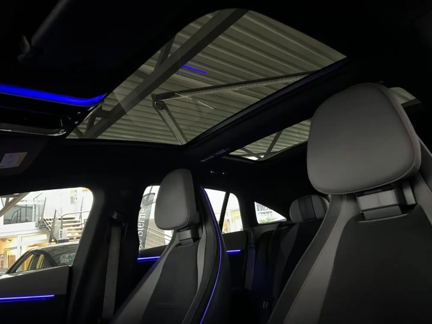 EQS 53 4M  AMG TV Hyperscreen AugmeHD RemoPark