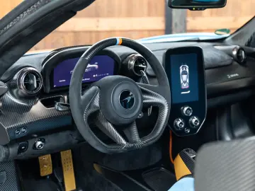 Senna LM  Gulf Edition 1 of 20  Straßenzulassung