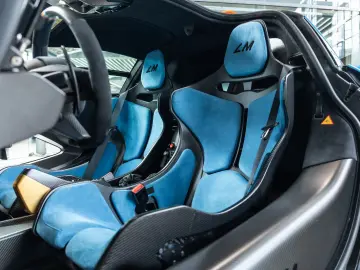 Senna LM  Gulf Edition 1 of 20  Straßenzulassung