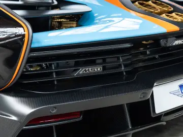 Senna LM  Gulf Edition 1 of 20  Straßenzulassung