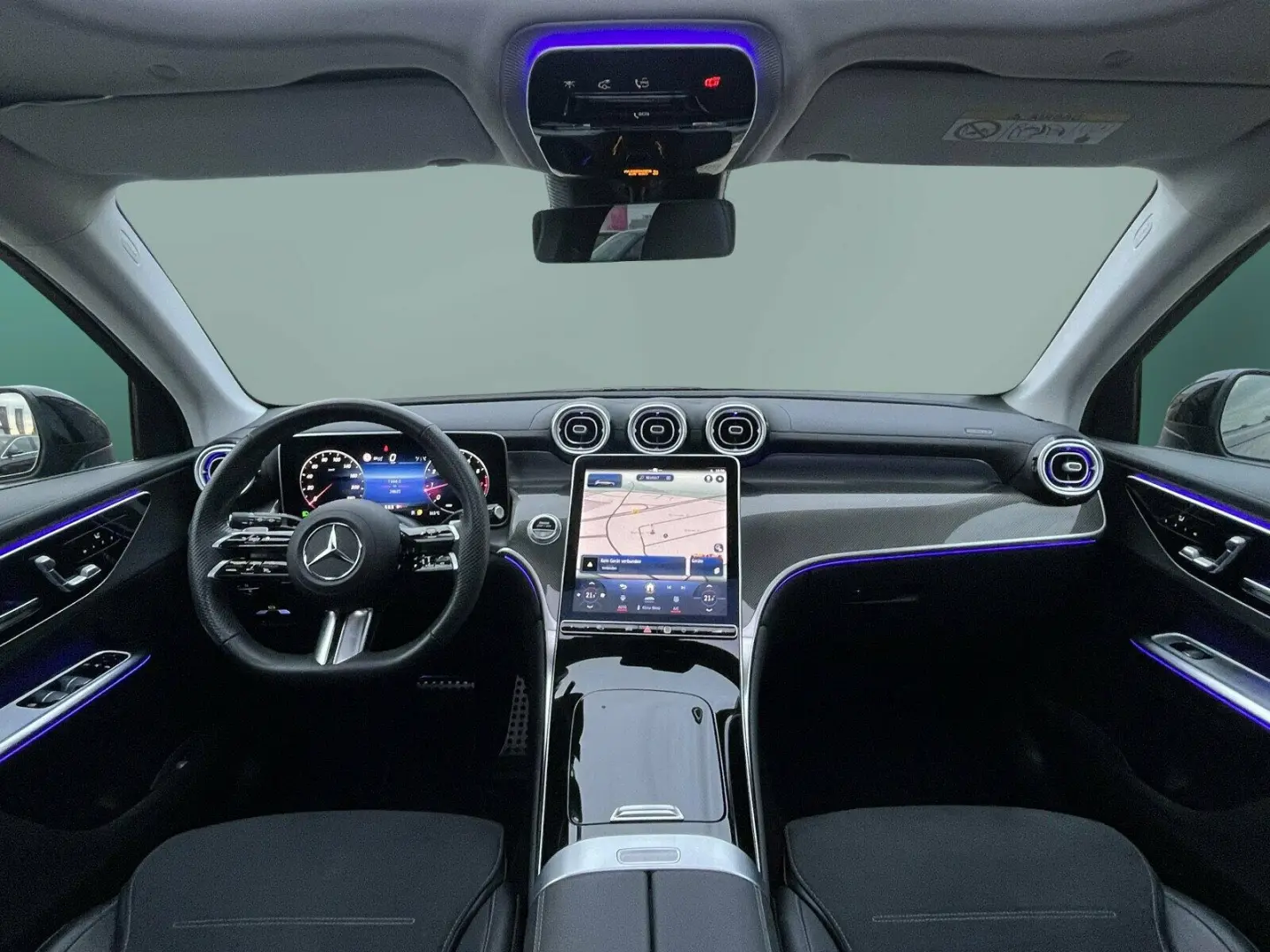 GLC 300 4M AMG NIGHT AHK DISTRO PANO 360  MEMORY