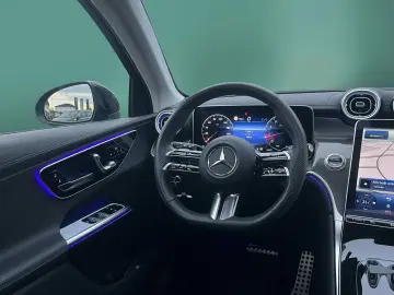 GLC 300 4M AMG NIGHT AHK DISTRO PANO 360  MEMORY